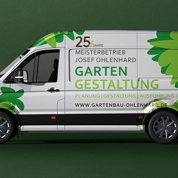 Fahrzeug­­beschriftung & -Folierung